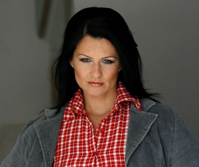 komaromi_anett_kicsi