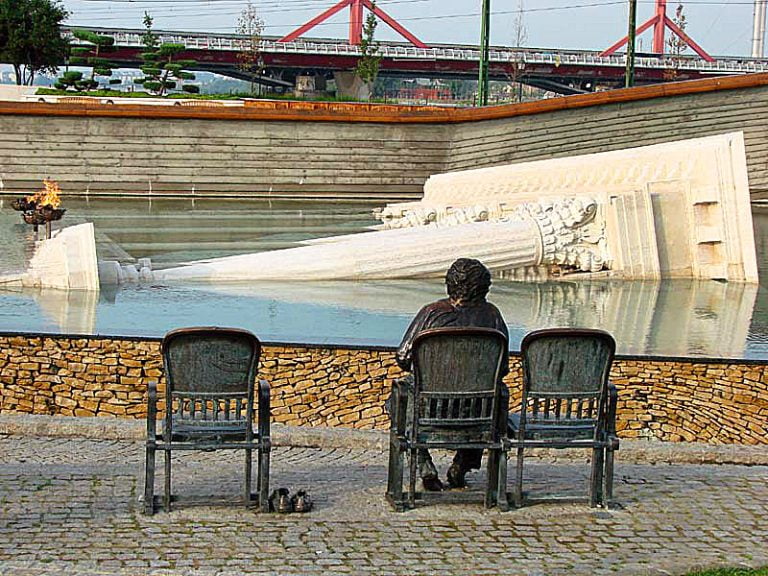 212-002_bd36f6e85d5a40efb92b96536bd4730ab622afac-nol_1