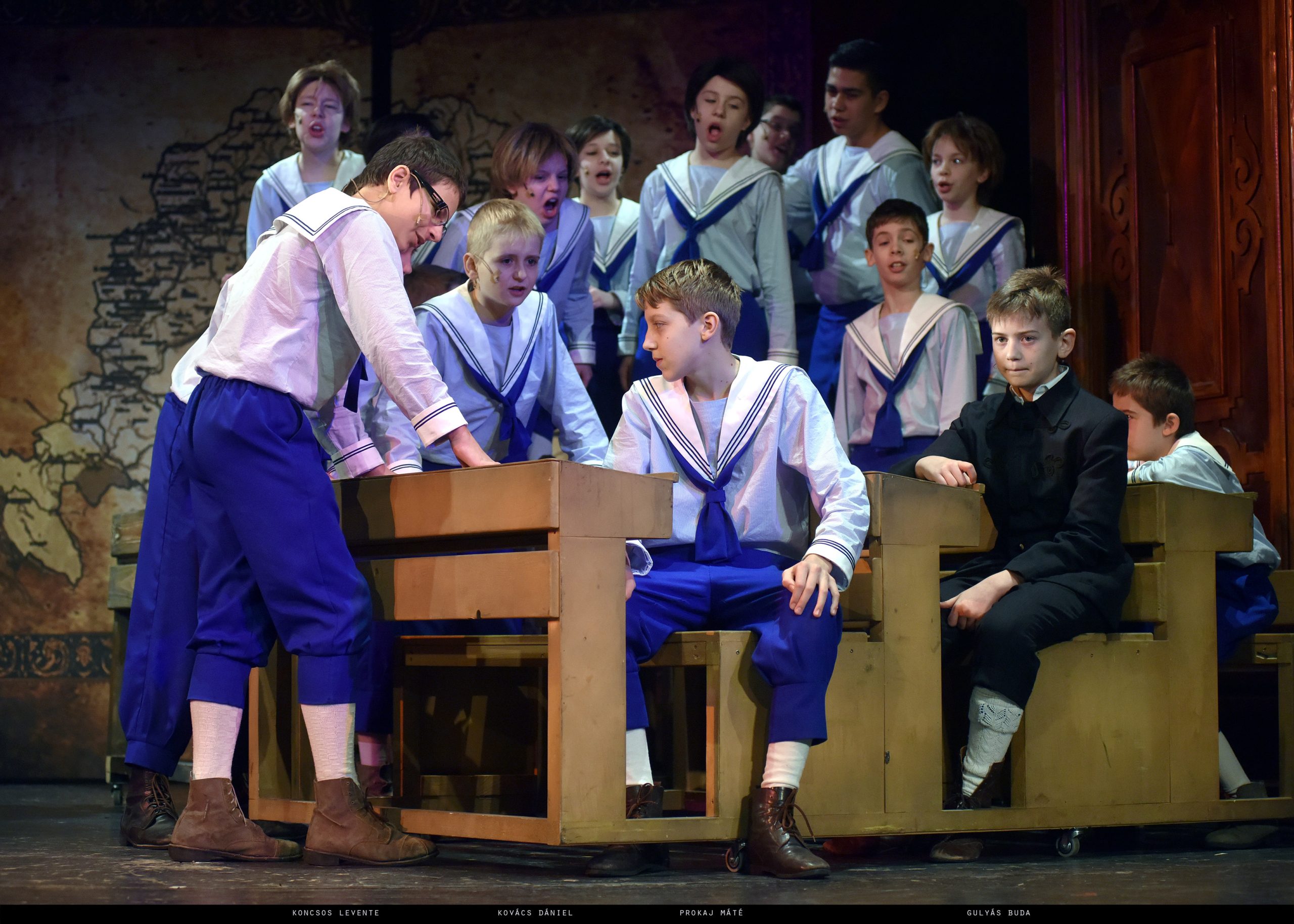 reszlet_az_egri_gardonyi_geza_szinhaz_eloadasabol_foto_gal_gabor