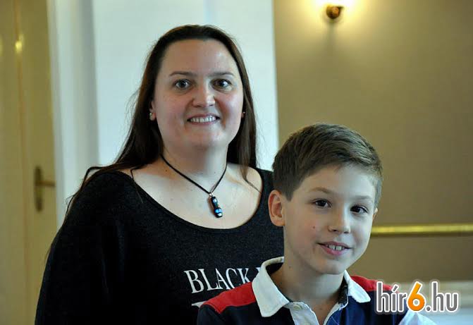 59883_duo_ghajniesbmarton_large_normal 59883_duo_ghajniesbmarton_large_normal