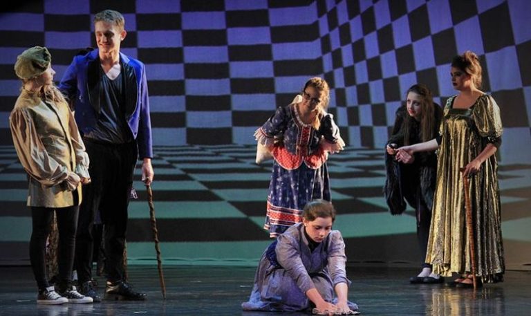 18_szinhaz_ignacz_bence-780×520 18_szinhaz_ignacz_bence-780x520