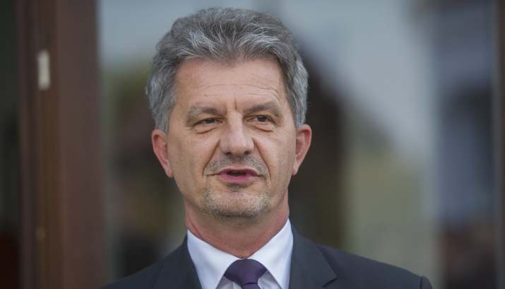 7e9e634437b2a6abb7d61542f64b333e