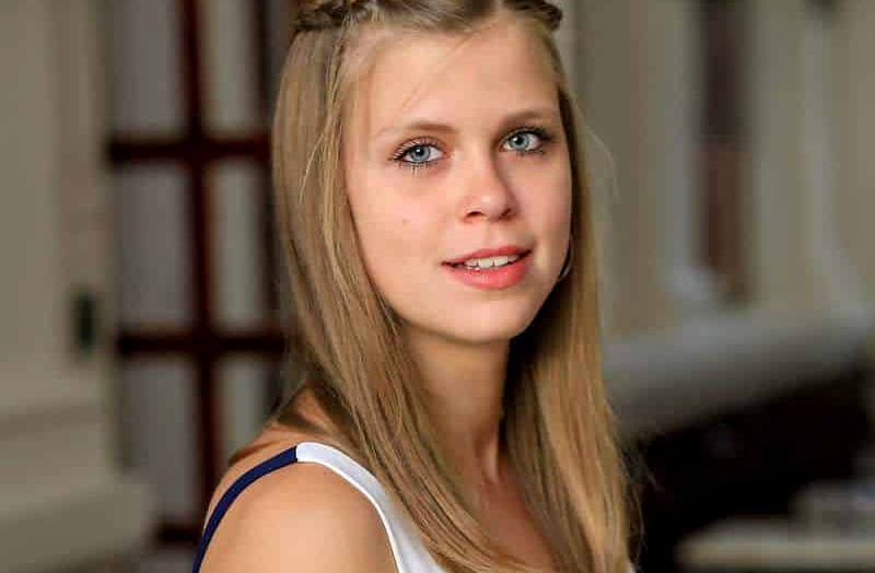 oberfrank_reka_img_7218_szines_tag-1