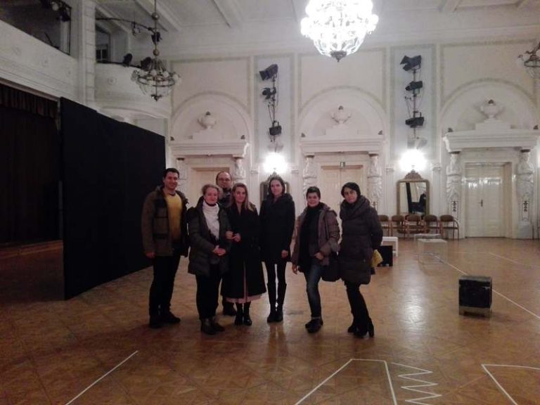 received_406306979819956