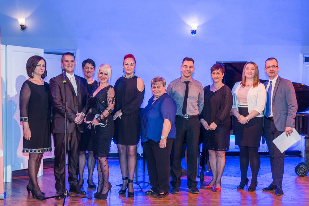 20180203_jokaiszinhazdiszbemutato_szellemurno-vacsora_052_img_5158