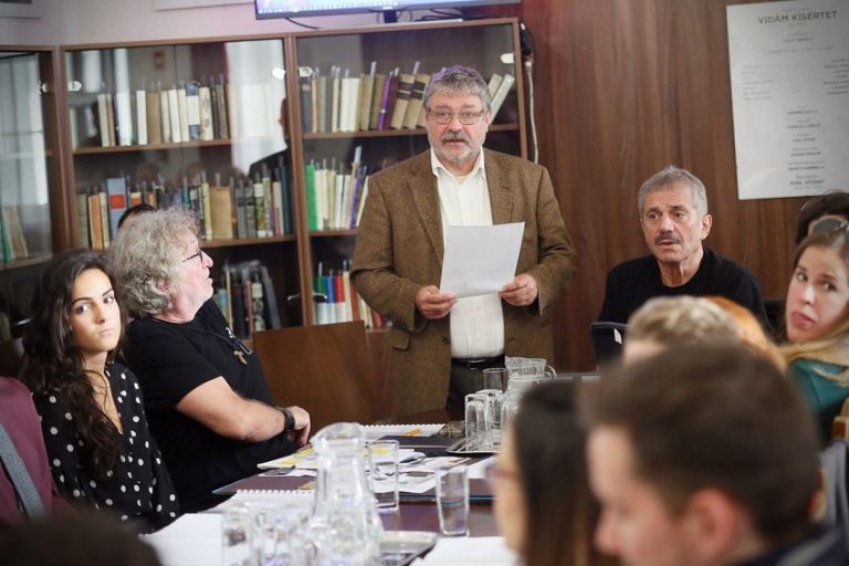 foto_ignacz_bence_igbe0329_show_olv