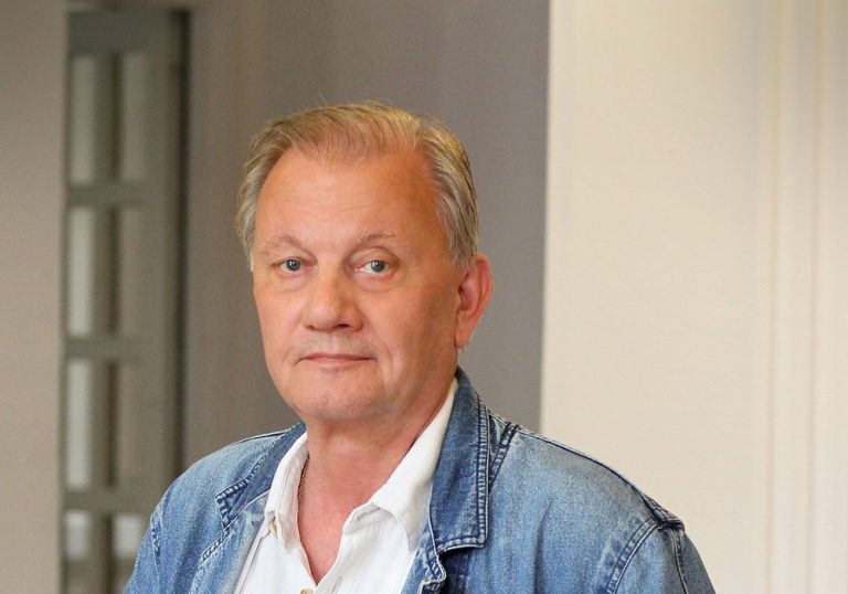 csiszar_imre_img_4999_szines_tag_vagott