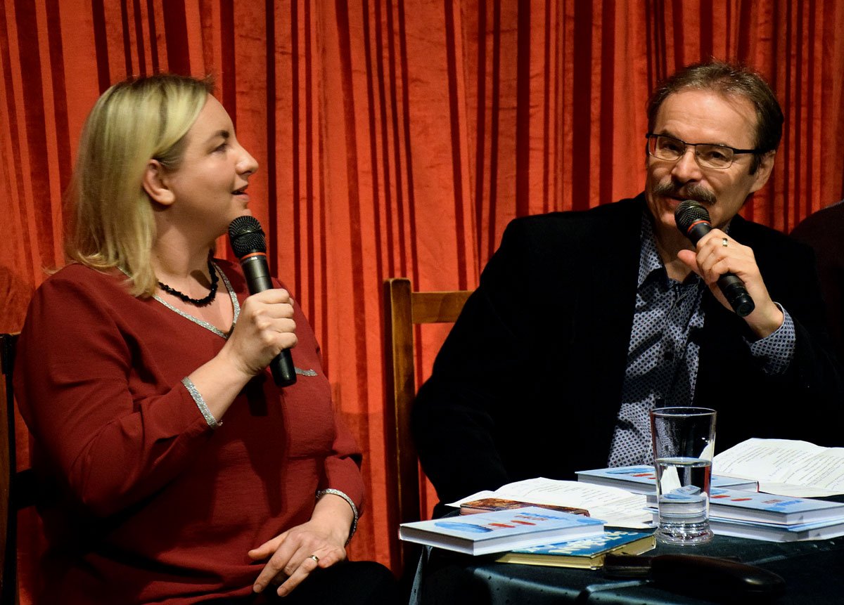 200119mondani_valok002 Mondani-valók