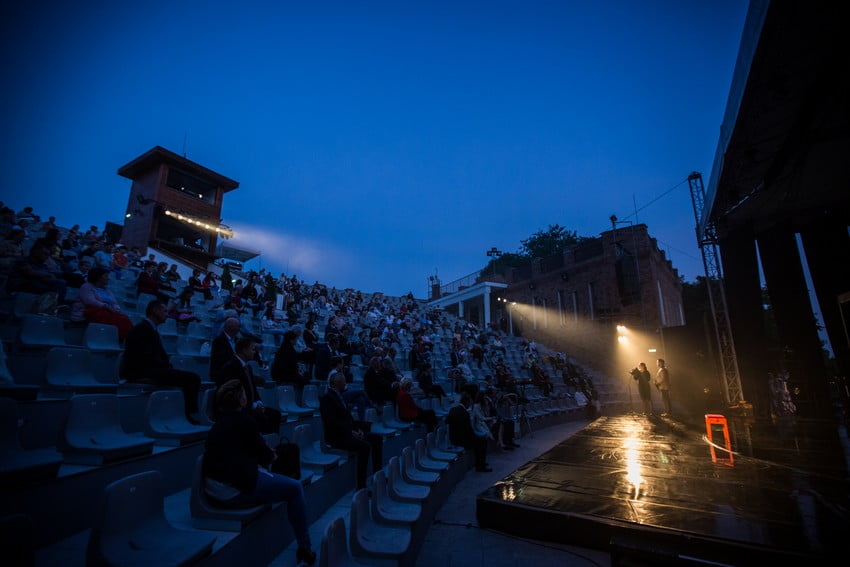 szarvas_koszonjuk_anyaghoz