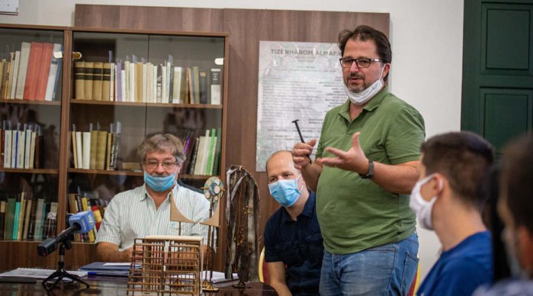 img8940-scaled img8940-scaled