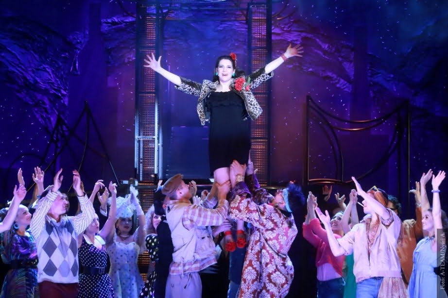 Csonka Dóra (Sweet Charity)