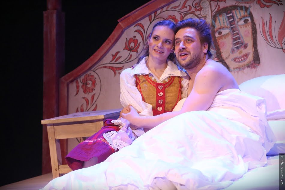 Nádra Kitti és Szabó Lajos az Énekes madár előadásban