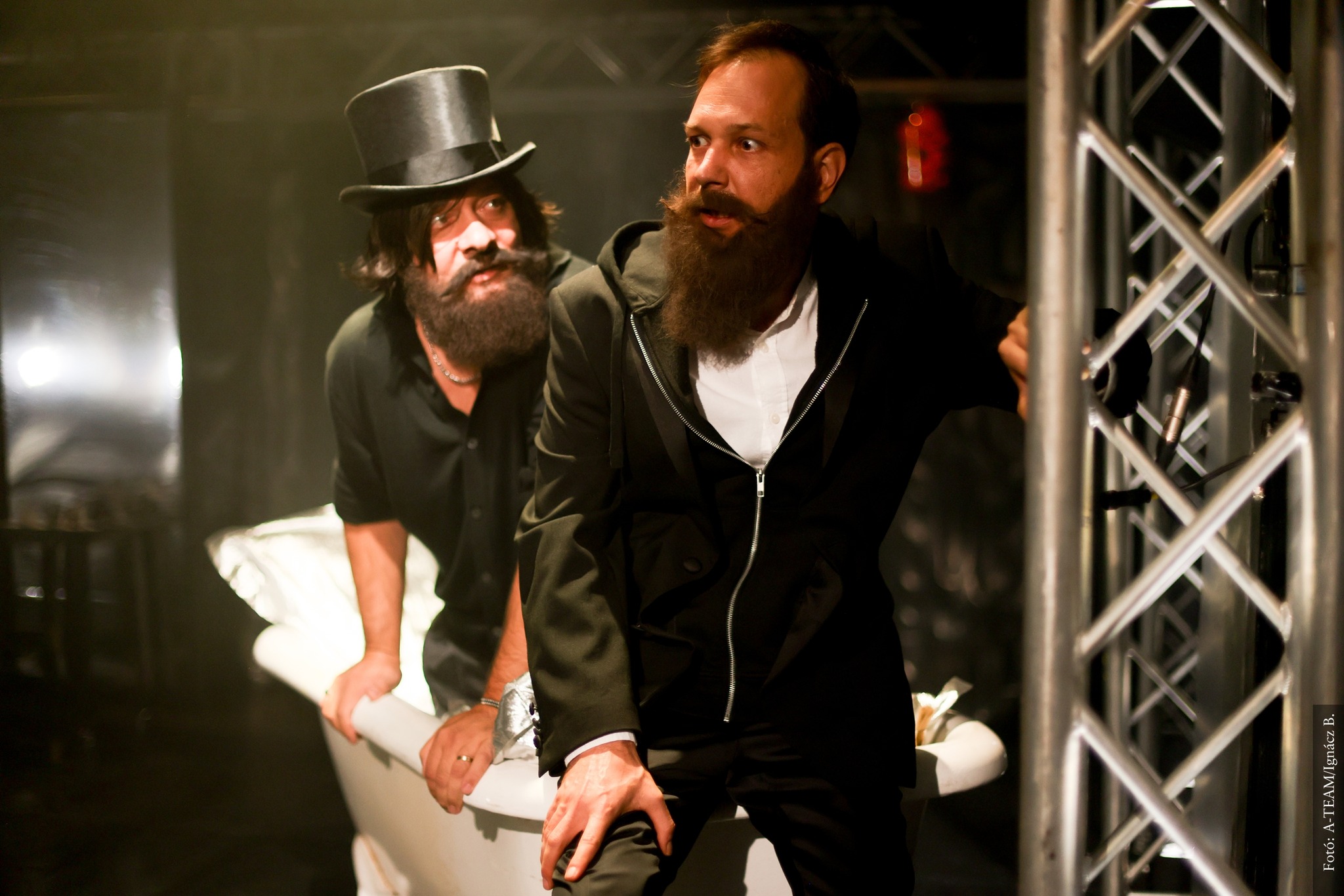 Idegenek_Csabi, Cziti