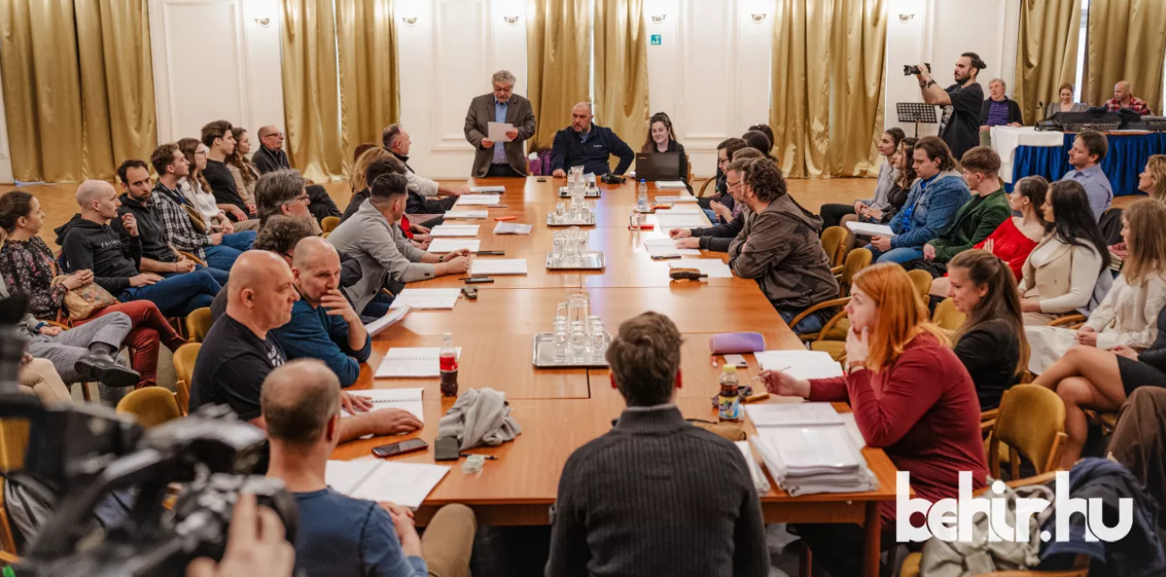 Képernyőkép 2025-04-16 214612